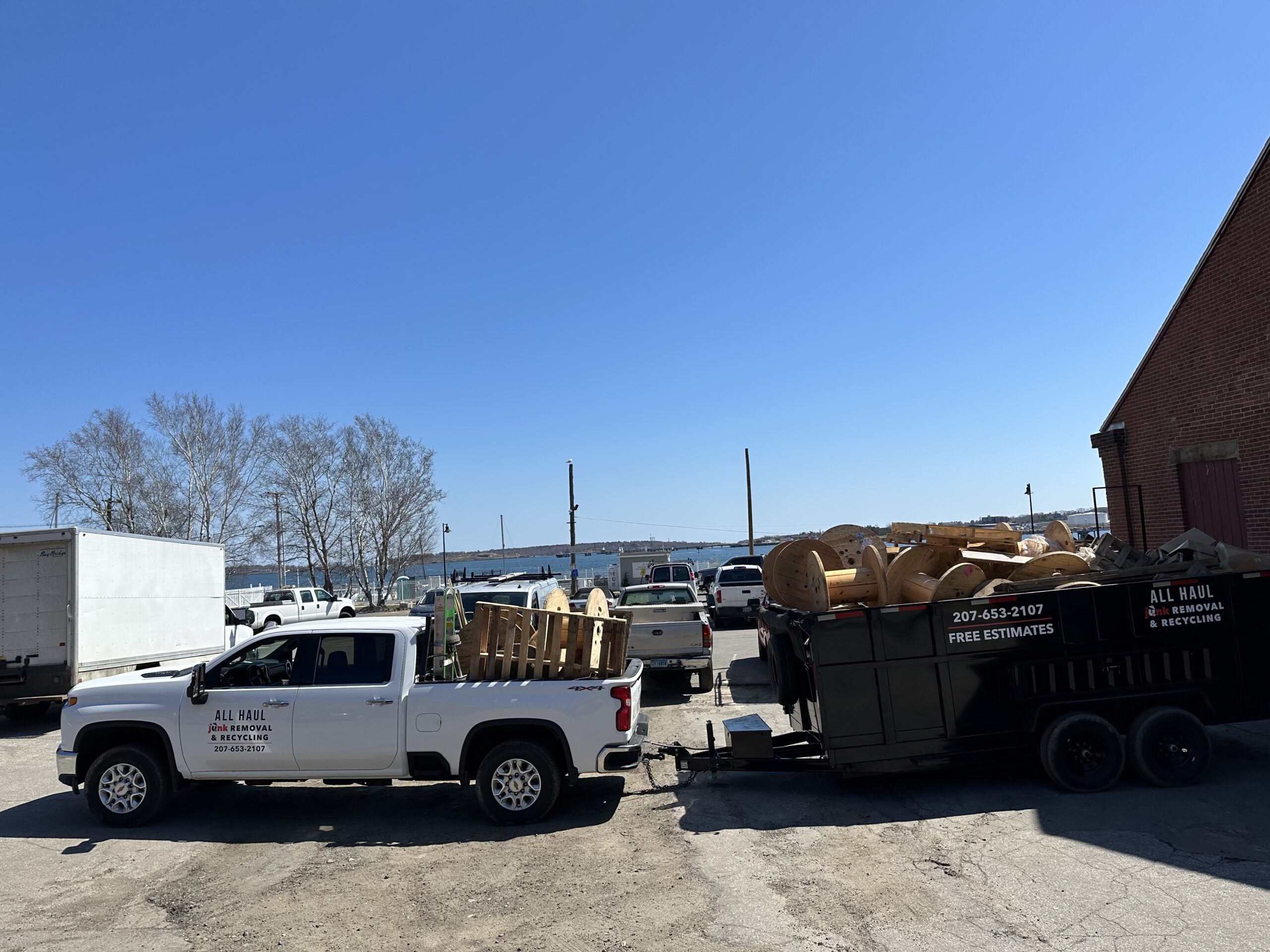 Tossing Junk? Get It Gone Quick with ‘Junk Removal Near Me’!